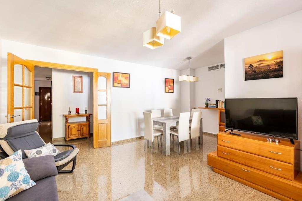 Amplio y luminoso piso para disfrutar del centro de Málaga Esterno foto