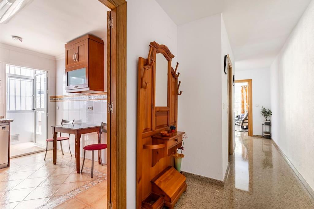 Amplio y luminoso piso para disfrutar del centro de Málaga Esterno foto
